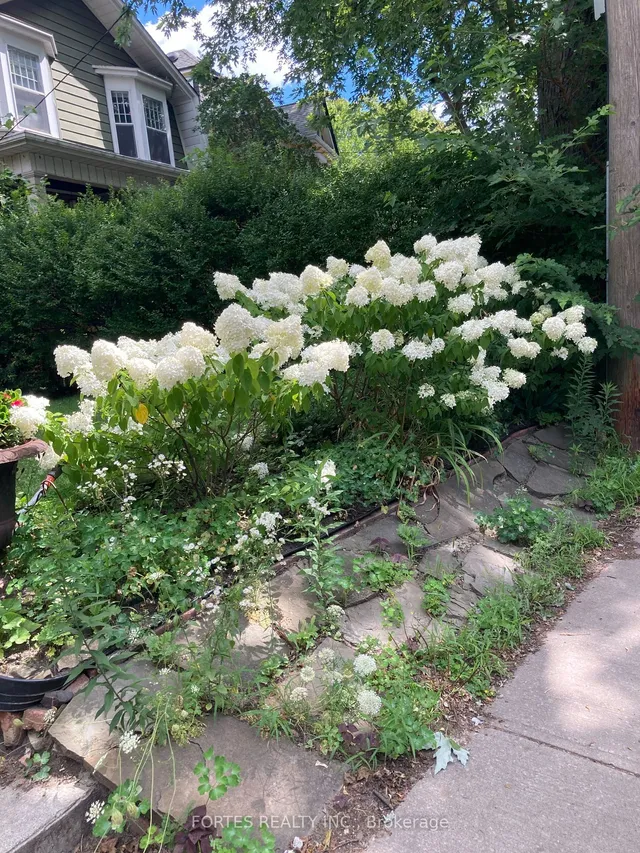 Additional image 40 of 391 Parkside Dr