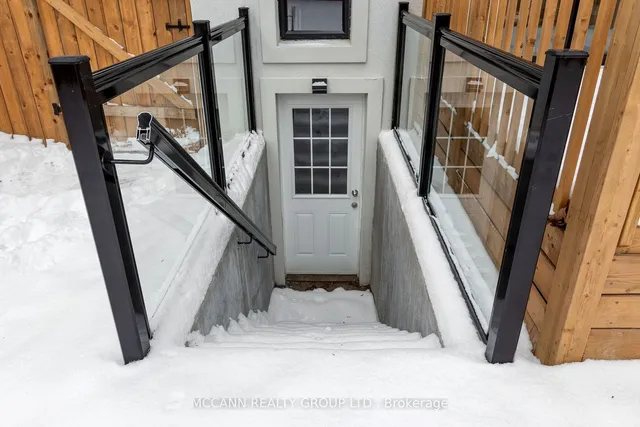 Additional image 37 of 141 Craighurst Ave