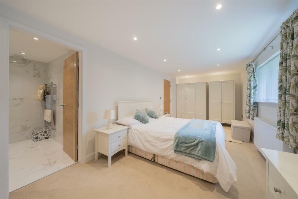 Additional image 24 of Birchmere, Heswall, Wirral