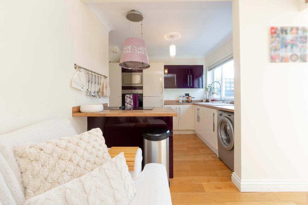 Additional image 14 of Tawel Fan, Nelson, Treharris