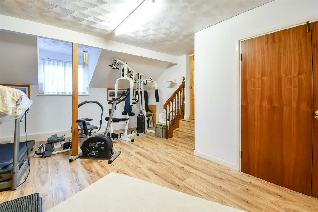 Additional image 24 of Greenbanks Drive, Barry