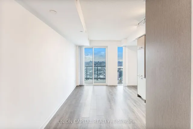 Additional image 6 of 87 Peter St Unit 3703