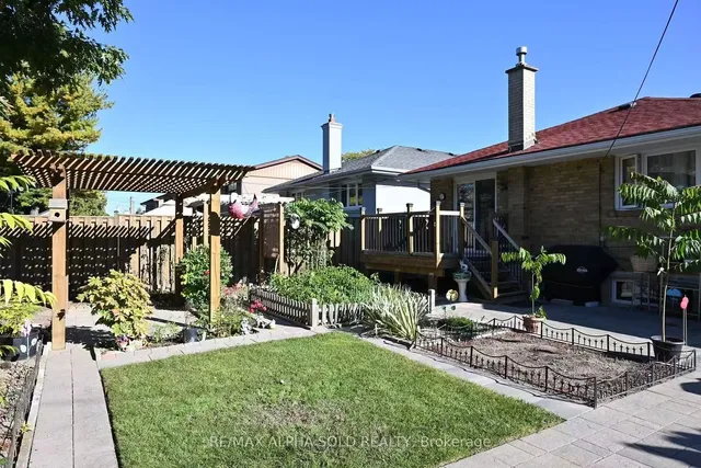 Additional image 21 of 86 Lowcrest Blvd