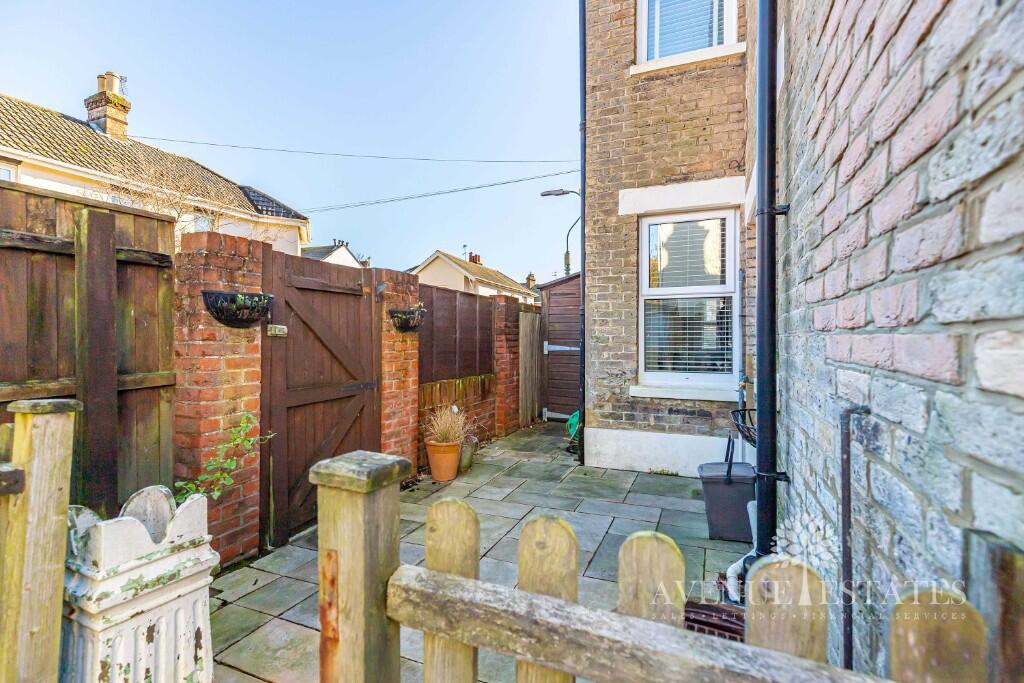 Additional image 19 of York Place, Bournemouth, Dorset, BH7