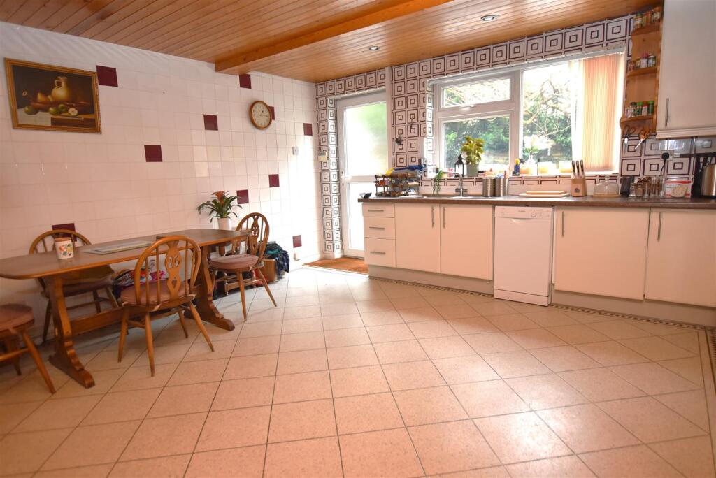 Additional image 5 of Coral Ridge, Noctorum