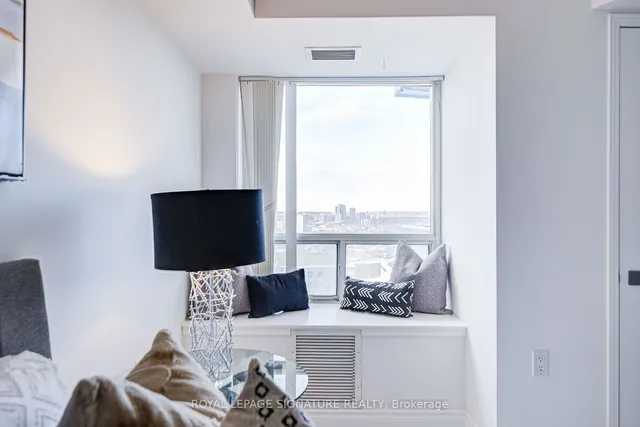 Additional image 27 of 35 Finch Ave Unit 2503