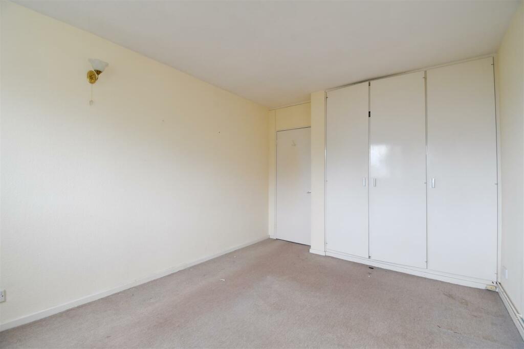 Additional image 14 of St Osyth Court, Barry