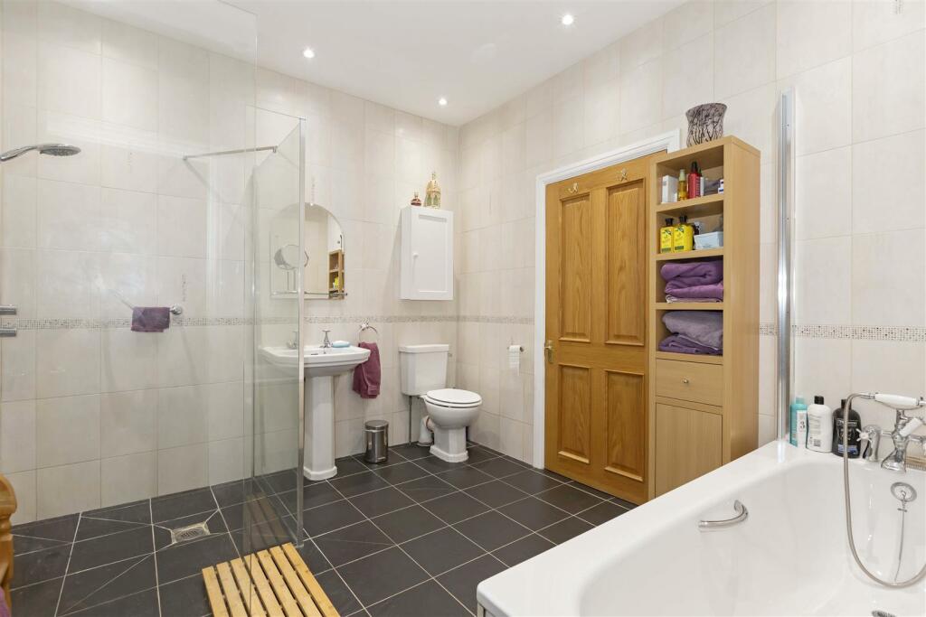 Additional image 11 of Grand Avenue, Worthing