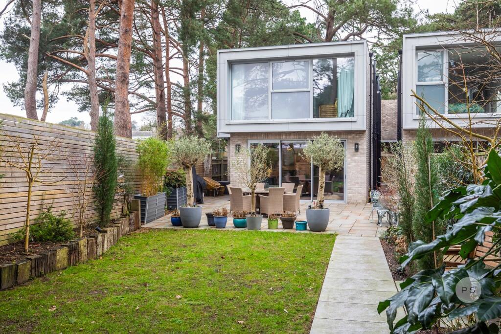 Additional image 31 of 49 Links Road, Lower Parkstone, Poole, BH14