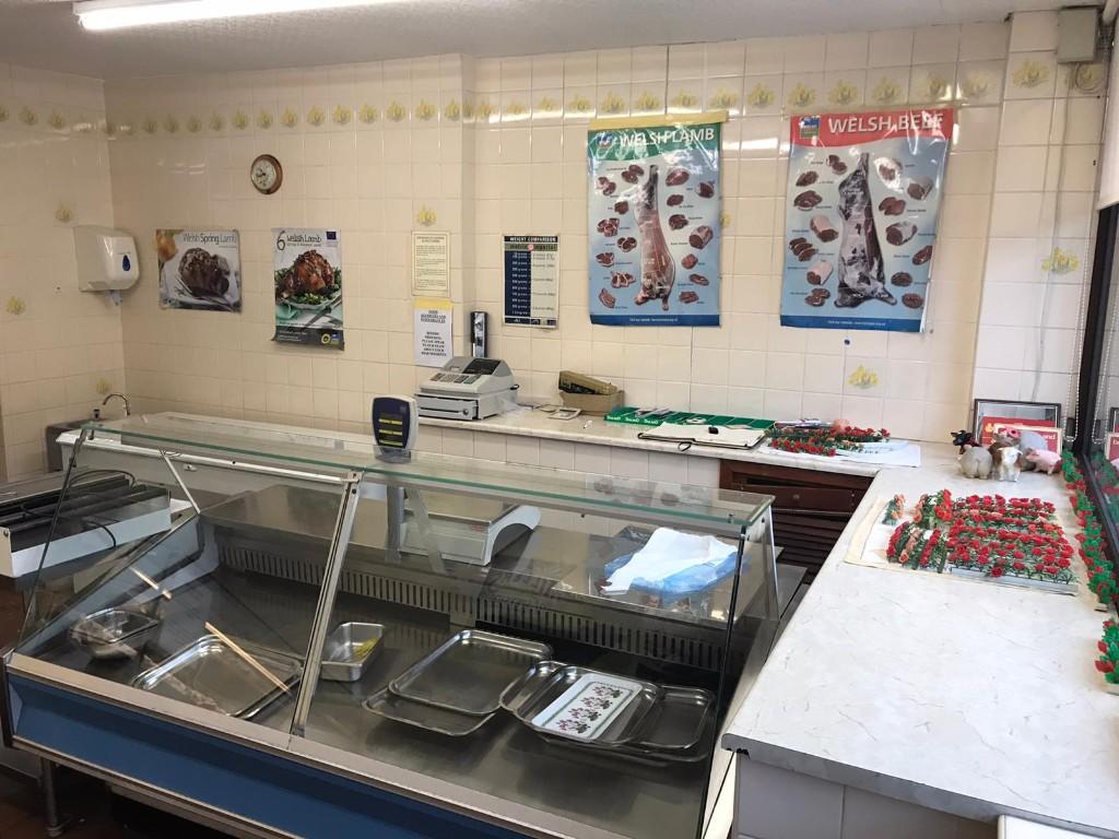 Additional image 5 of Shop Premises with 1 Bed Flat, Victoria Buildings, Troedyrhiw Merthyr Tydfil