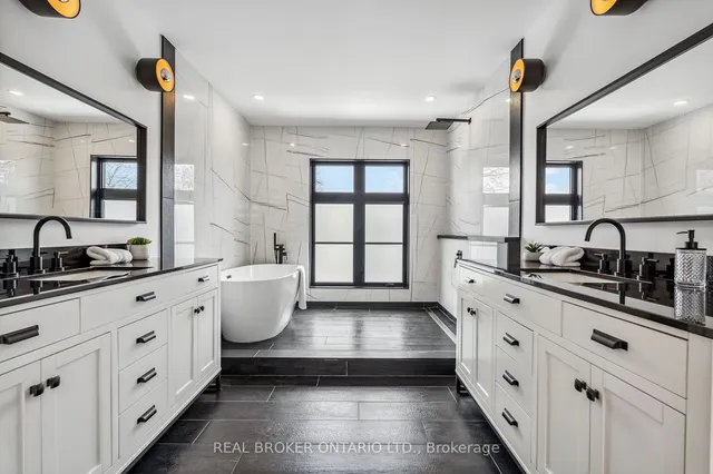 Additional image 17 of 44 Hunt Club Dr