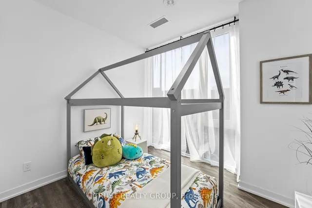 Additional image 9 of 1808 St. Clair Ave Unit 1104