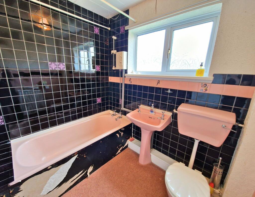 Additional image 14 of HOOKLAND ROAD, NEWTON, PORTHCAWL, CF36 5SF