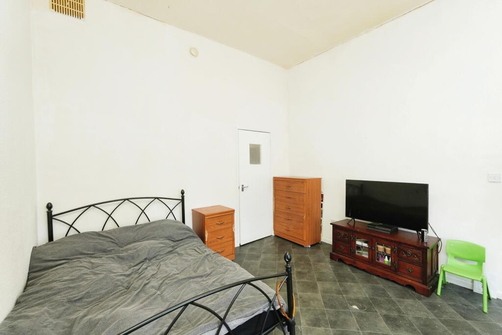 Additional image 4 of 40 Liscard Road, Wallasey, CH44