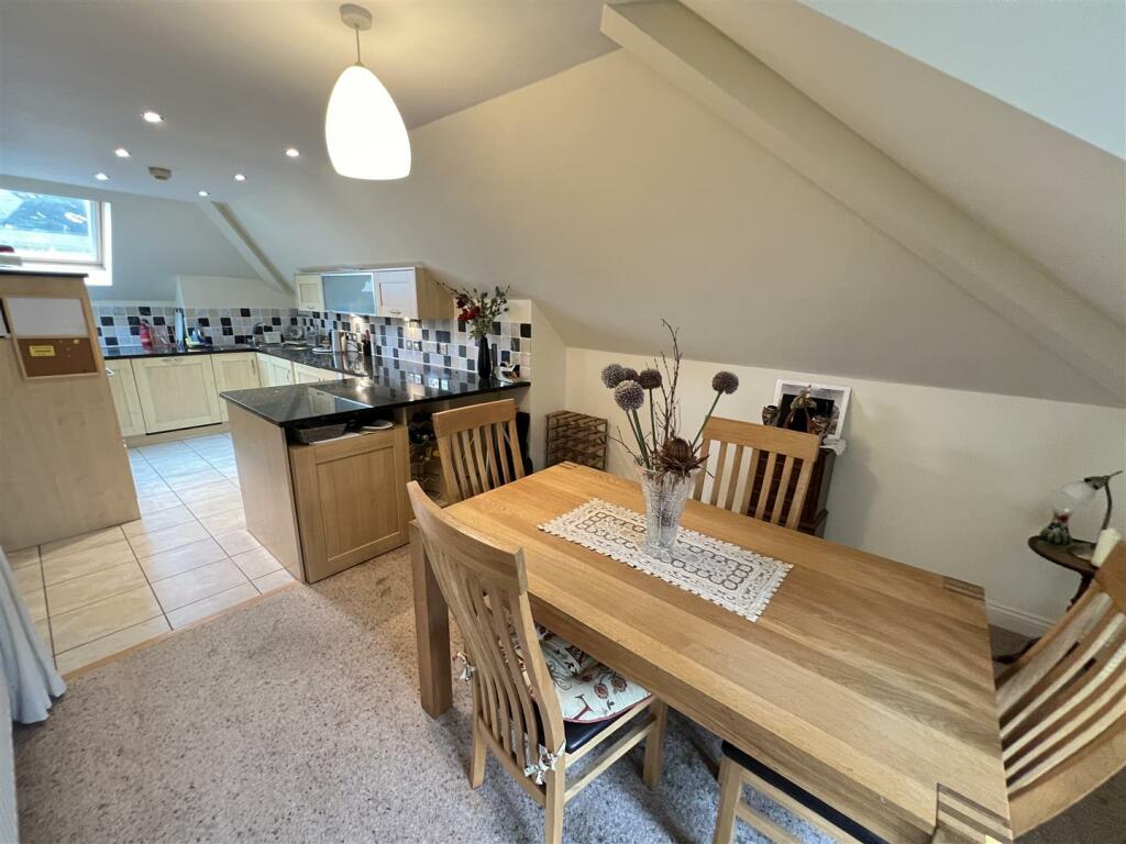 Additional image 7 of Telegraph Road, Heswall, Wirral