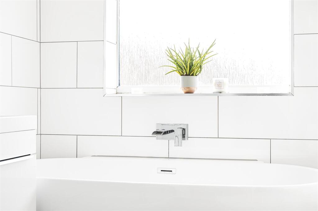 Additional image 17 of The Ridgeway, Seaford