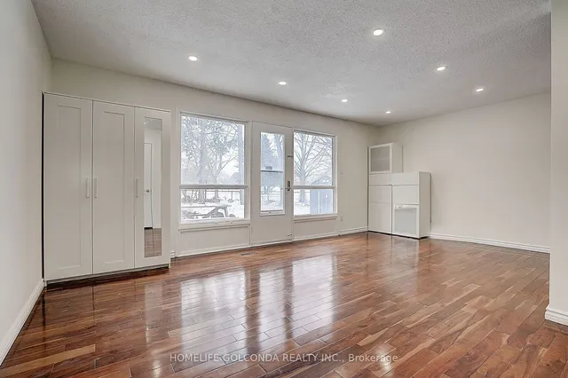 Additional image 5 of 38 Applegate Cres