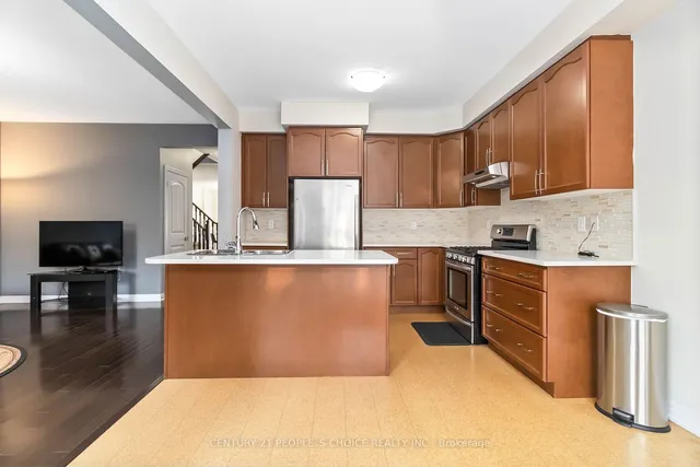 Additional image 12 of 114 Aird Crt