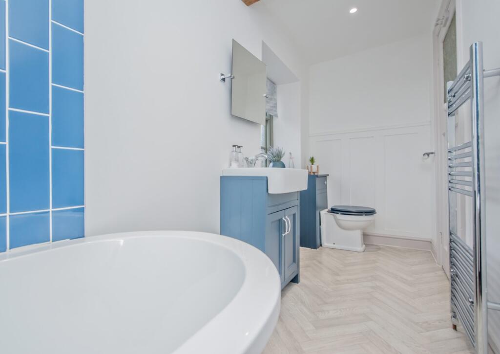 Additional image 31 of Windhill Old Road, Thackley, Bradford, BD10