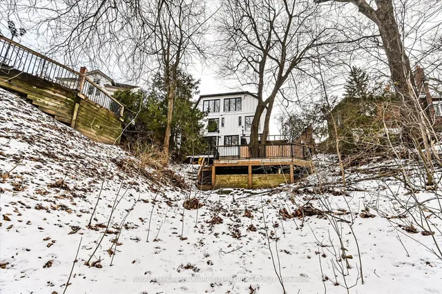 Additional image 38 of 60 Glenwood Cres