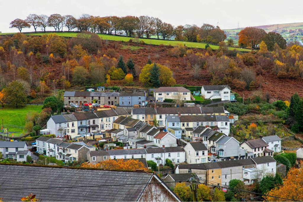 Additional image 17 of Cardiff Road, Treharris, CF46