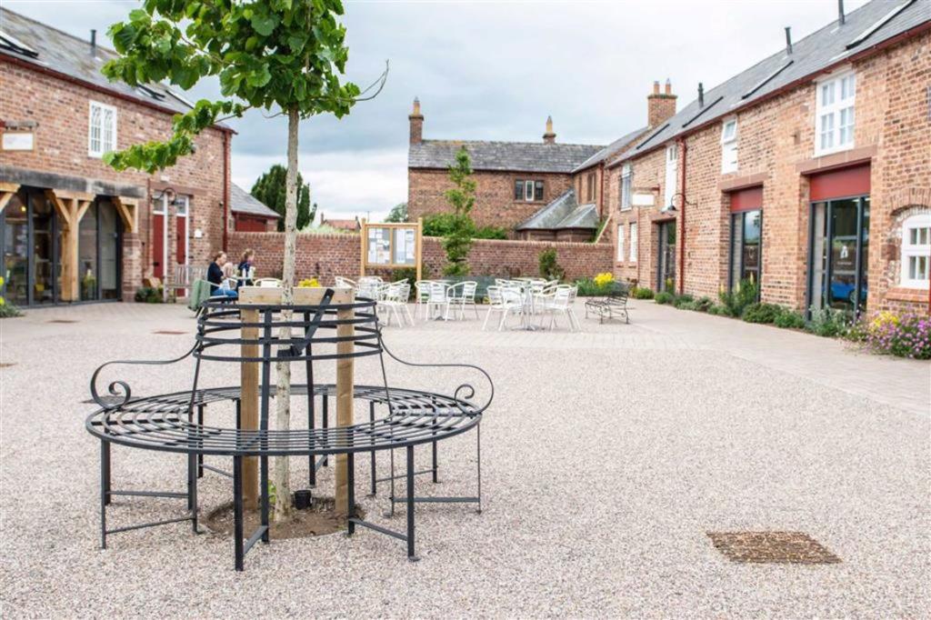 Additional image 6 of Green Lake Courtyard, Aldford, Chester