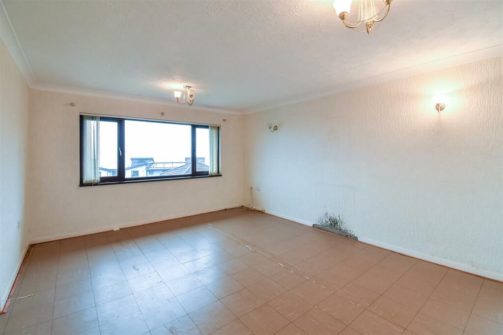 Additional image 18 of Heol-Y-Gaer, Barry