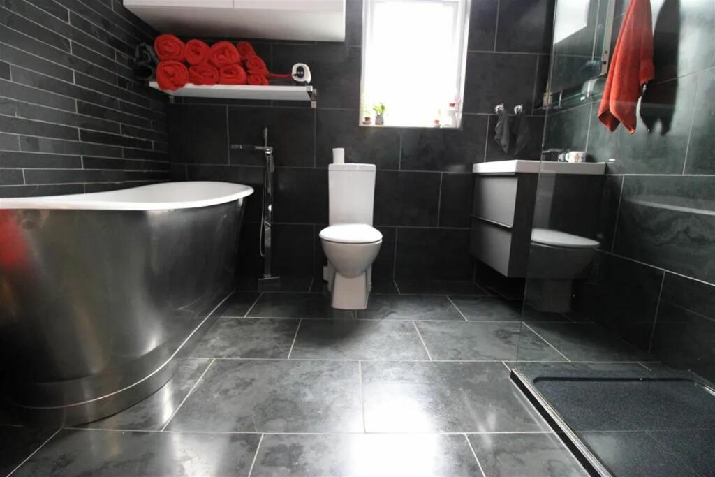 Additional image 27 of Hillside Park, Bargoed, CF81