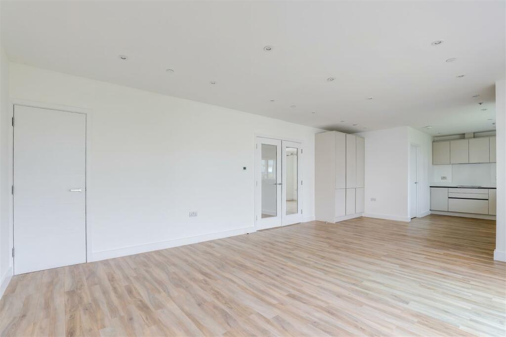 Additional image 10 of Cottrell Gardens, Bonvilston, Vale of Glamorgan, CF5 6FX