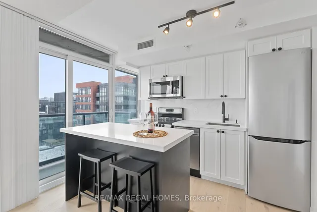 Additional image 8 of 36 Lisgar St Unit 1201E