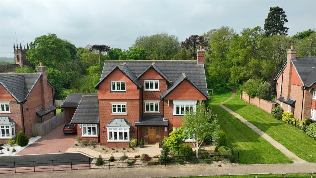 Bronte Walk, Backford, Chester