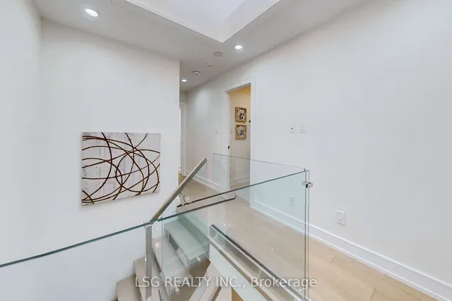 Additional image 13 of 868 Shaw St