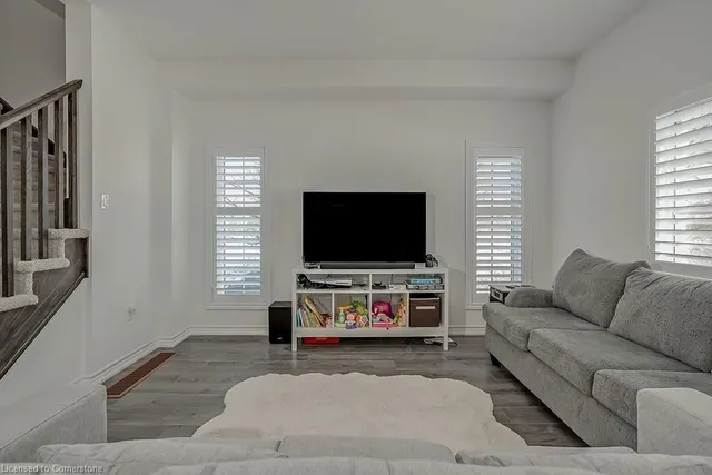 Additional image 13 of 44 Mccurdy Ave