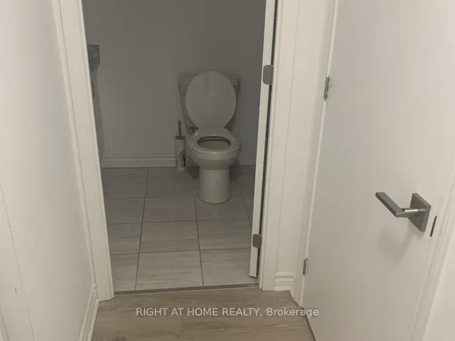 Additional image 15 of 1 Falaise Rd Unit 202