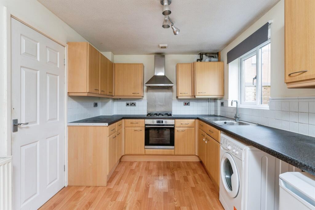 Additional image 9 of Larkspur Close, Chester