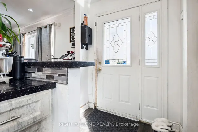 Additional image 2 of 22 Lynmont Rd