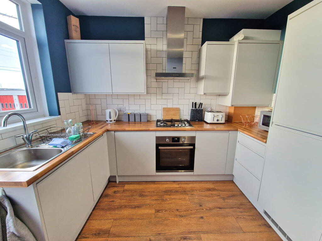 Additional image 4 of WELLFIELD AVENUE, PORTHCAWL, CF36 5TP