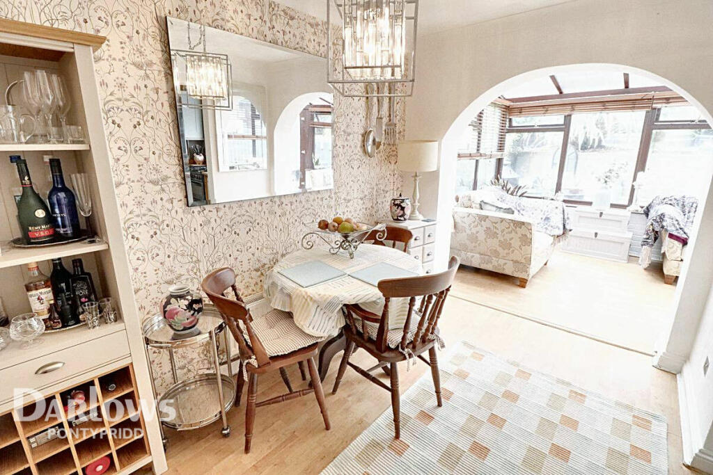 Additional image 8 of Ynys Hir, Pontypridd