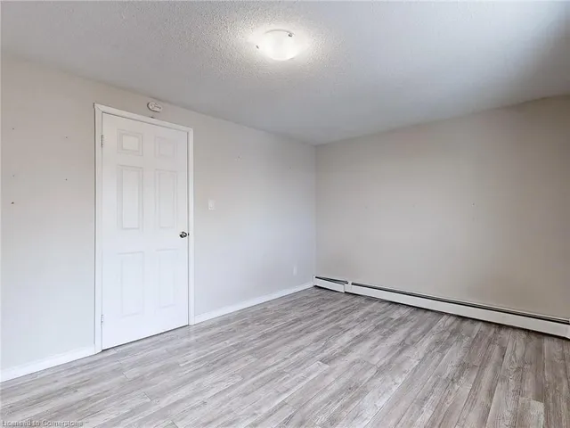 Additional image 27 of 293 Fairway Rd Unit 26