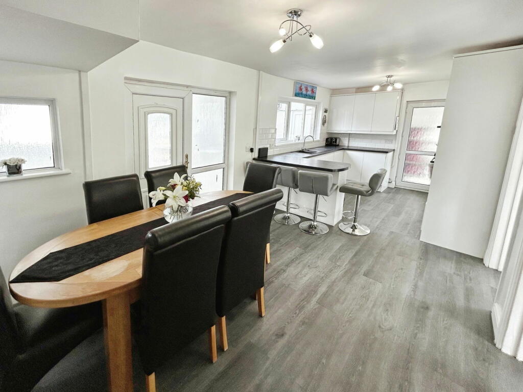 Additional image 6 of St. Christophers Road, Porthcawl, CF36 5RY