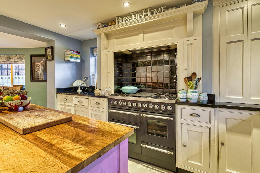 Additional image 12 of Old Wrexham Road, Chester, Cheshire, CH4 7HS