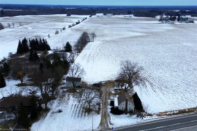 Additional image 40 of 2546 Wilson St