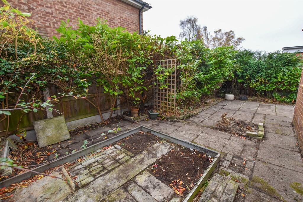 Additional image 19 of Alistair Drive, Bromborough