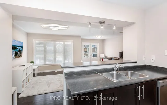 Additional image 18 of 267 Woodley Cres