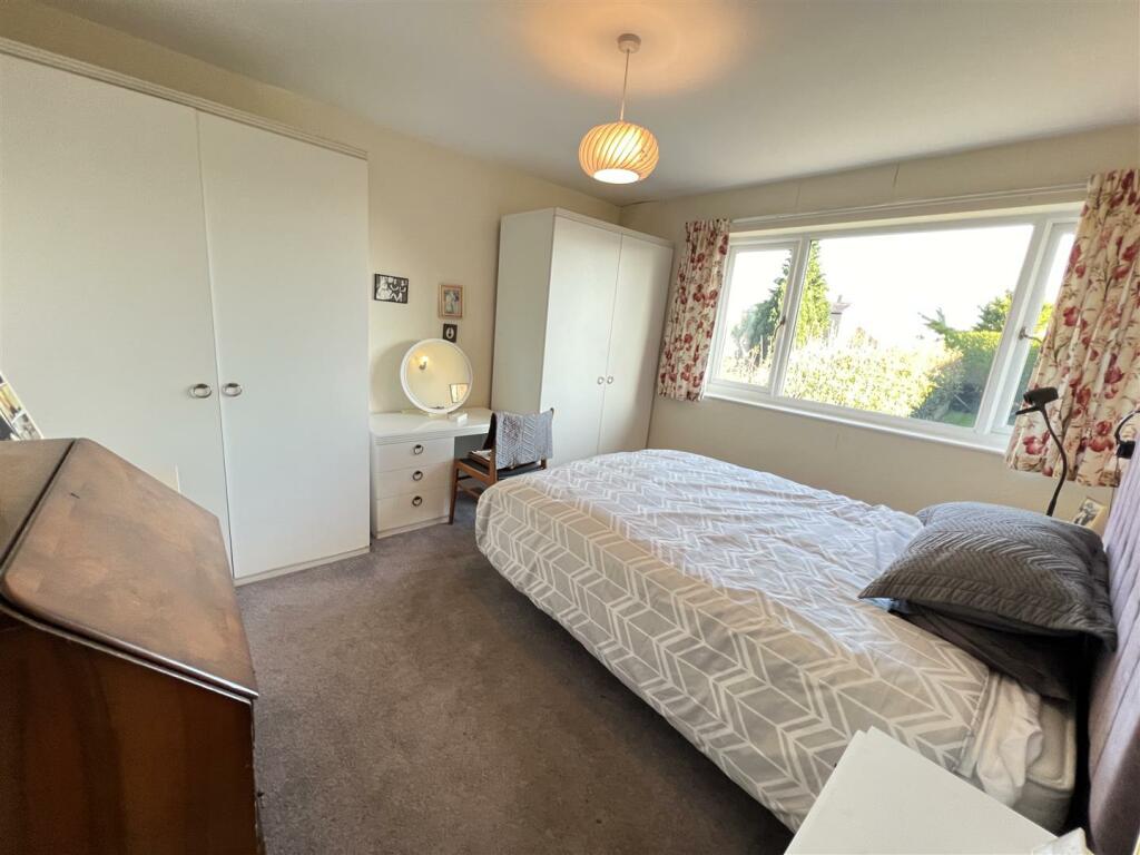 Additional image 20 of Marlfield Lane, Barnston, Wirral