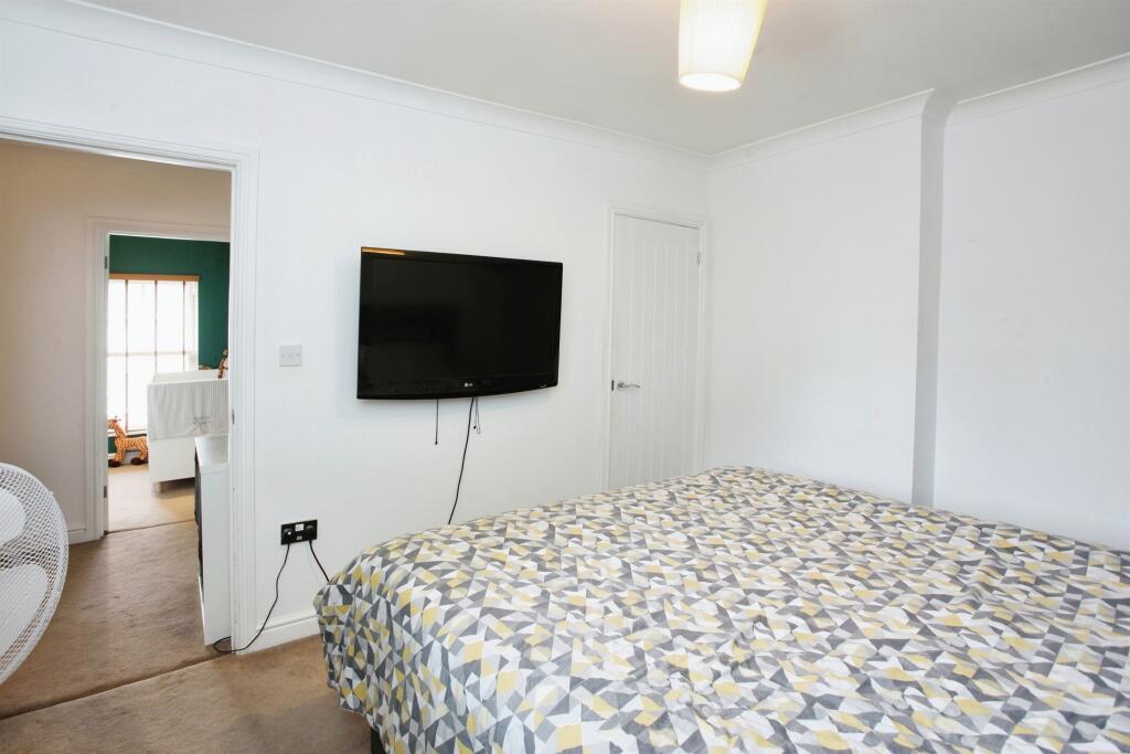 Additional image 8 of Oakfield Terrace, Tonypandy