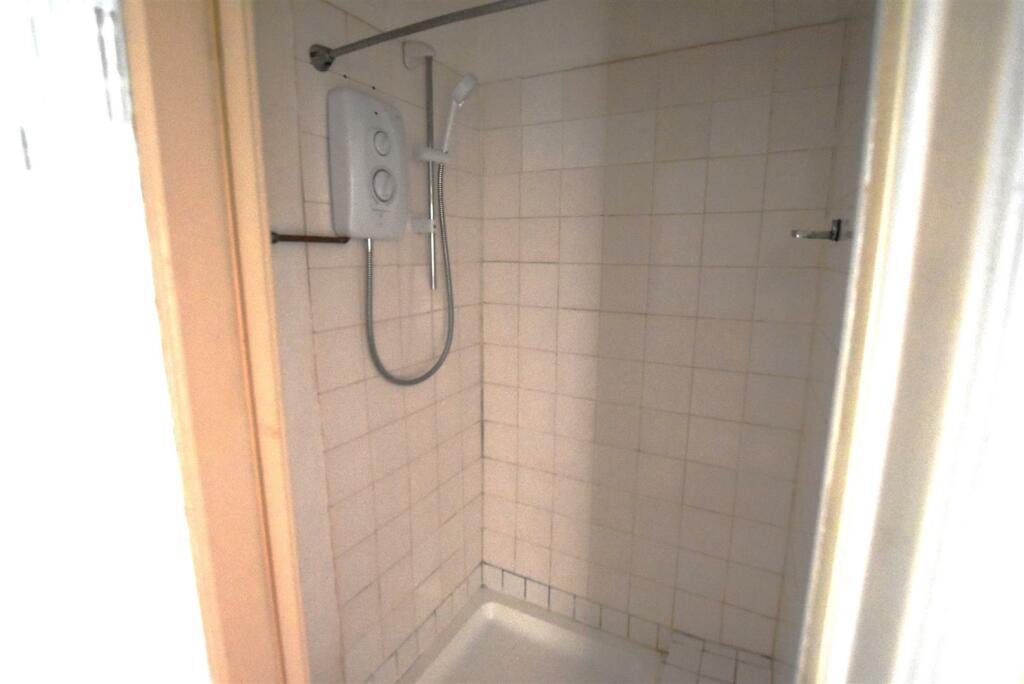 Additional image 8 of Hinderton Road, Birkenhead