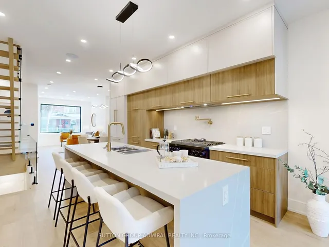 Additional image 10 of 134 Wolfrey Ave