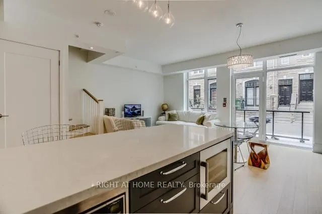 Additional image 9 of 25 Malcolm Rd Unit 112