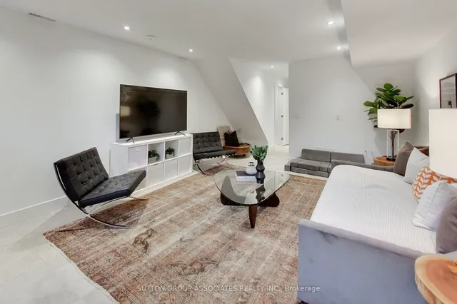 Additional image 35 of 160A Cedric Ave